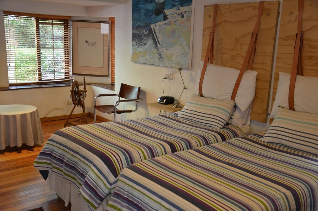 Bed & Breakfast In Hatfield Pretoria-Noord Chambre photo